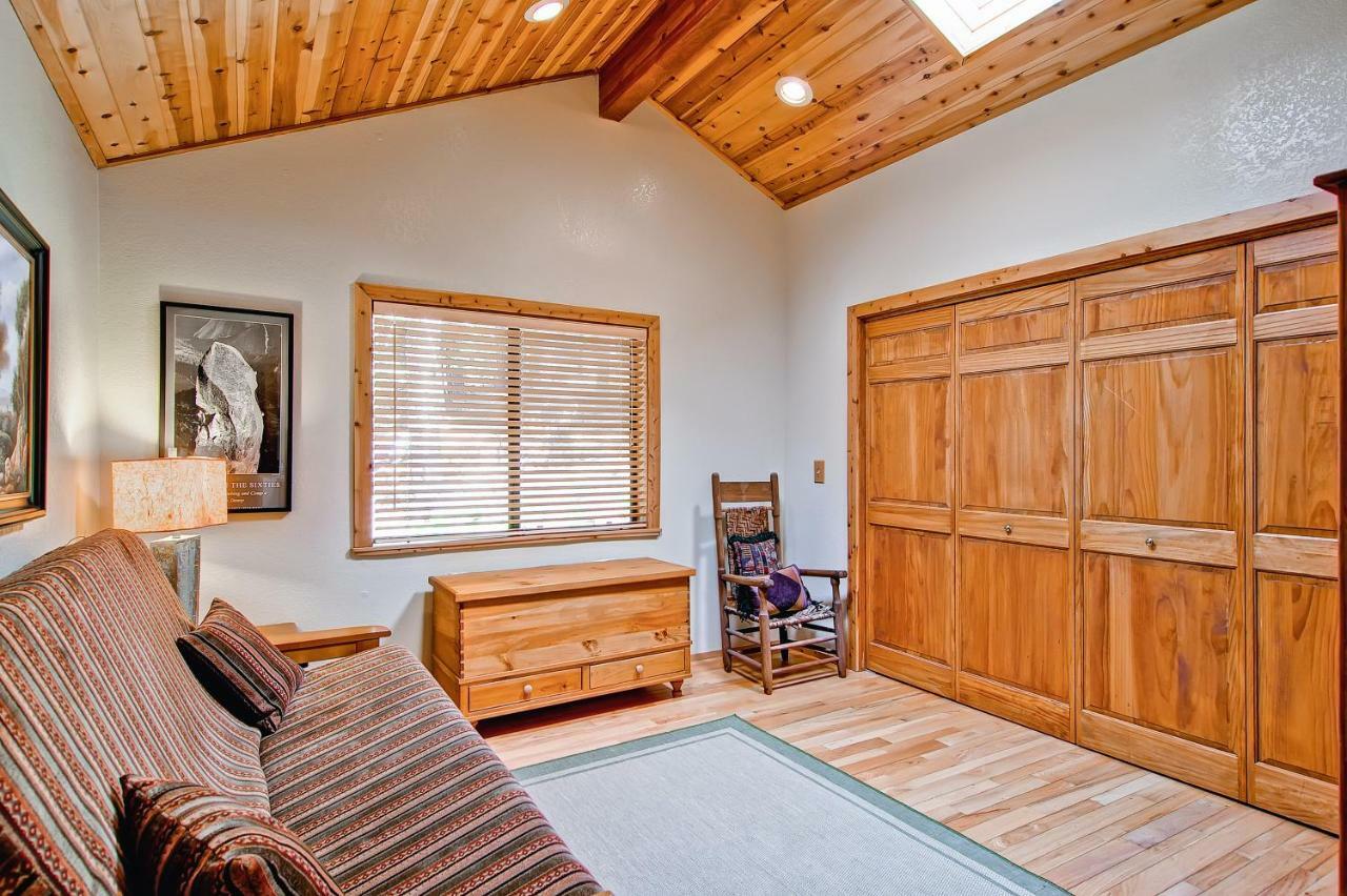 Villa Yosemite Crossroads Yosemite West Exterior foto